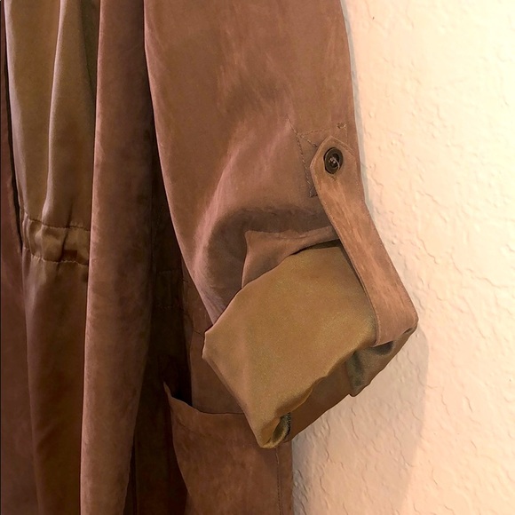 Light Jacket - Picture 5 of 5